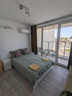 Reina Apartment